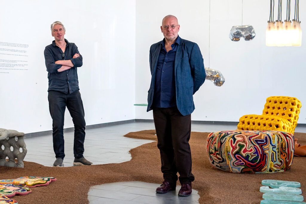 Colaboración artística con Tejo y Remy en el proyecto Crafte durante la exposición Manos Pensantes